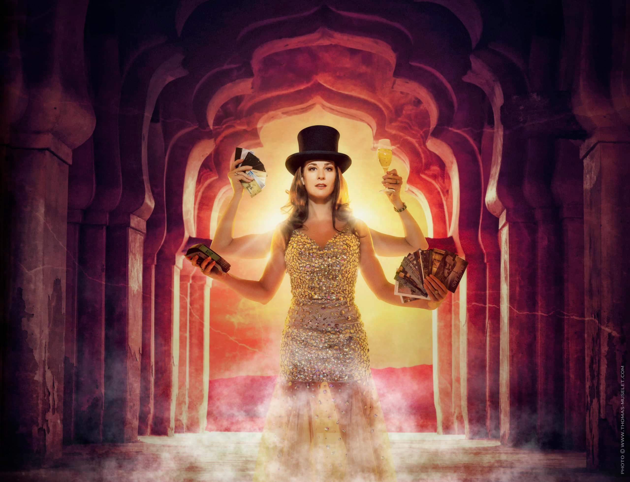 Mao la Magicienne on stage